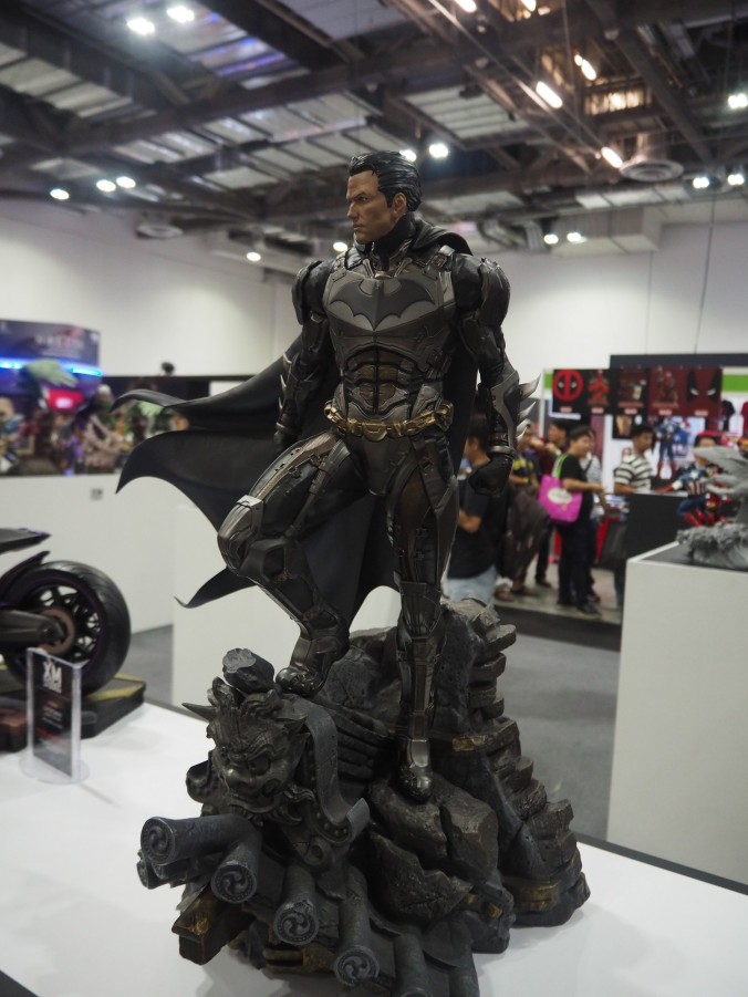 STGCC 2016 XM Studios Samurai Batman unmasked statue 1